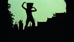 Teaserbild zur Veranstaltung Finissage: Kuratorinnen-Rundgang durch die Kabinettausstellung „Aus der Reihe tanzen. Aktionskünstlerinnen in der DDR“