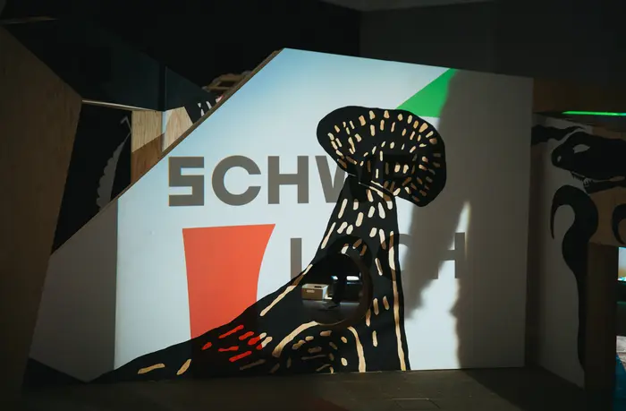 museum eroeffnung vernisage kinder biennale kunst