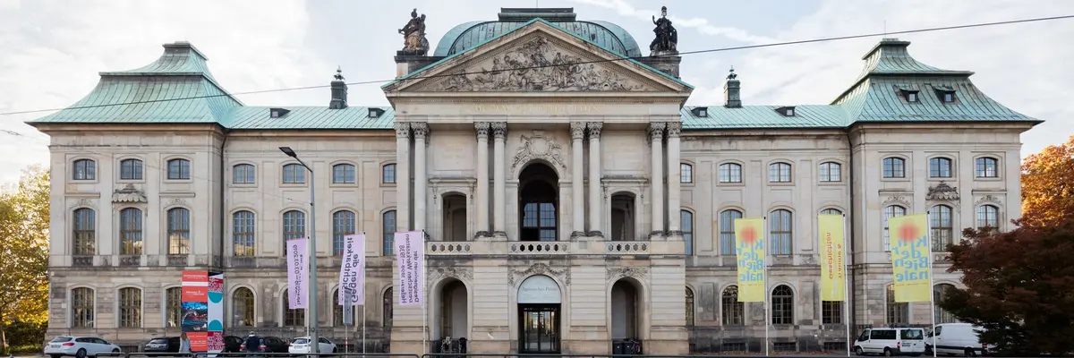 Gebäude