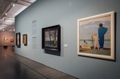 Ausstellungsansicht "Paula Modersohn-Becker und Edvard Munch. Die großen Fragen des Lebens" Mehrere Bilder an einer Wand
