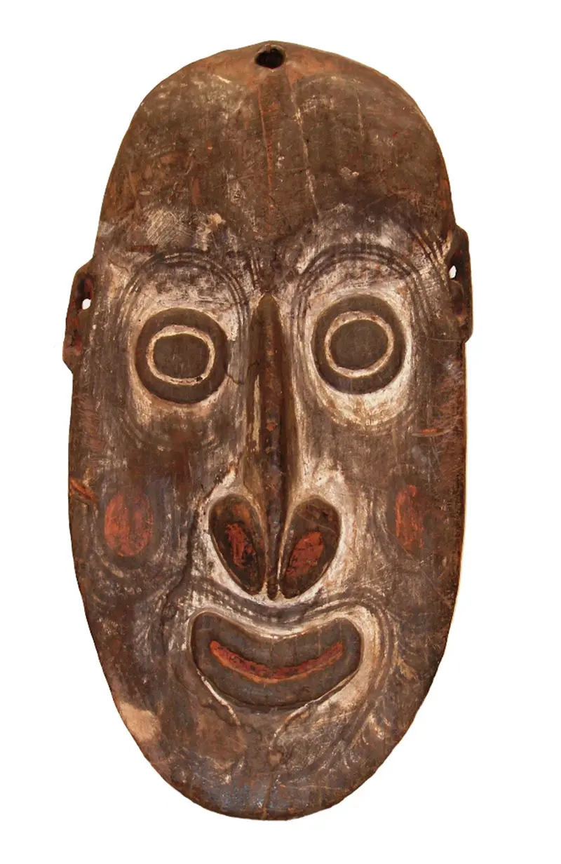 Giebelmaske eines Versammlungshauses