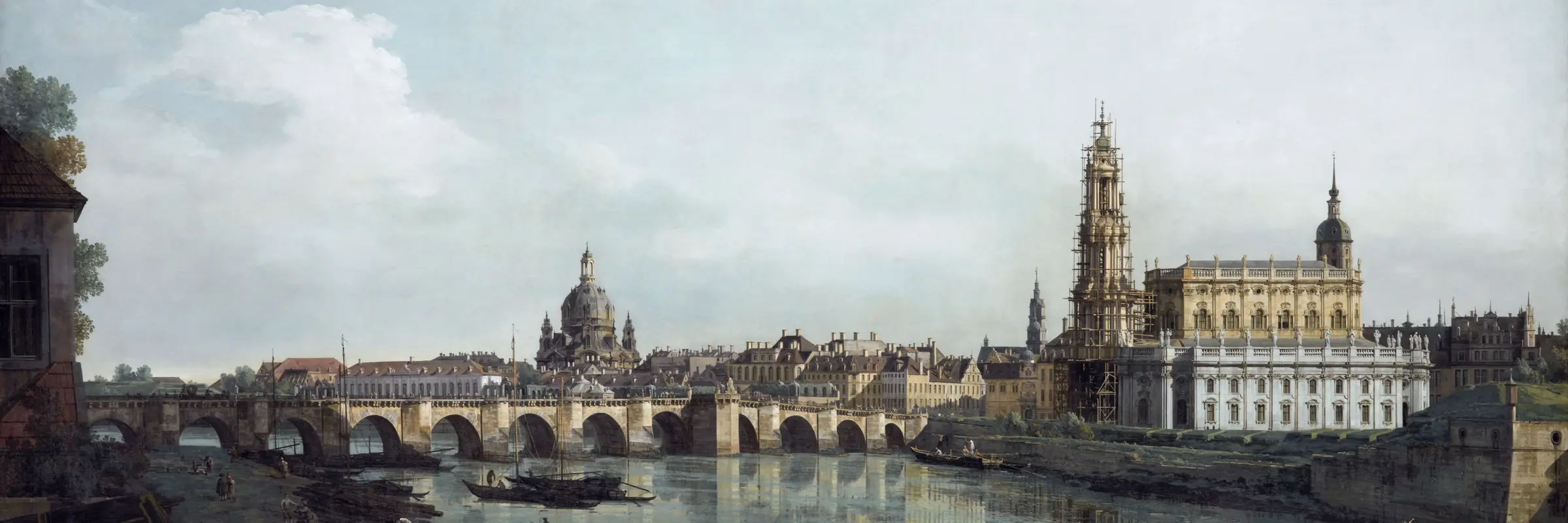 ansicht einer Stadt mit Fluss