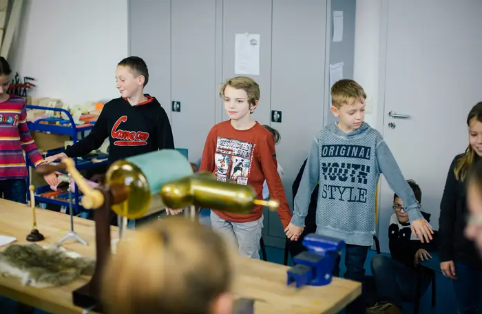 Der Reisende Elektrisierer im Gymnasium Wilsdruff
