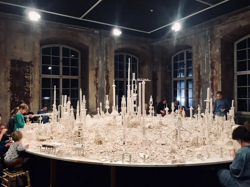 Ólafur Elíasson, The cubic structural evolution project, 2018