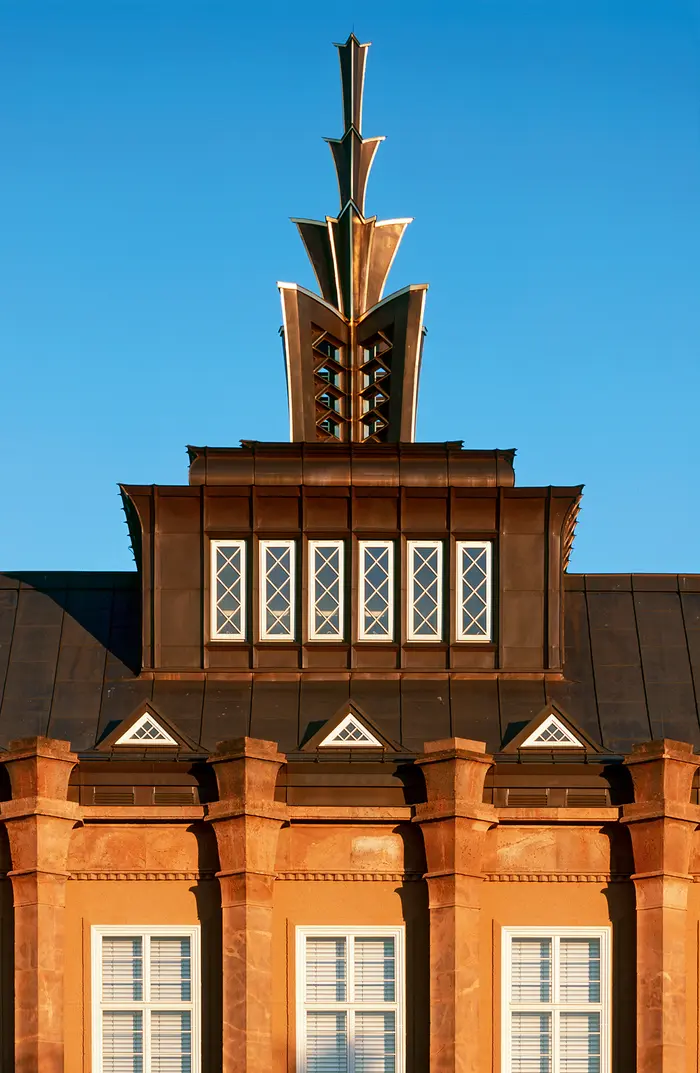 Grassimuseum mit "Ananas"