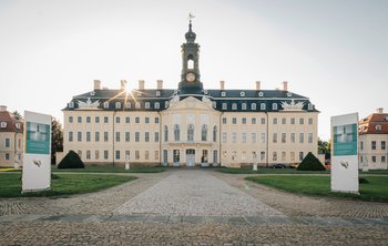 imposantes Schlossgebäude 