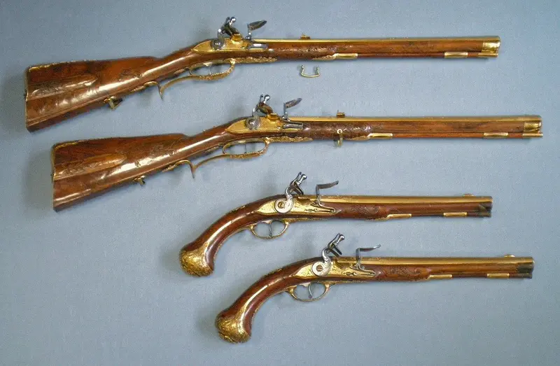 Garnitur Steinschloss-Feuerwaffen