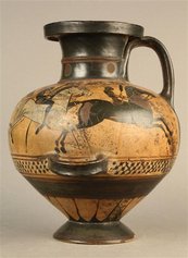 Hydria Krugvase, bemalt mit bewaffneten Reitern