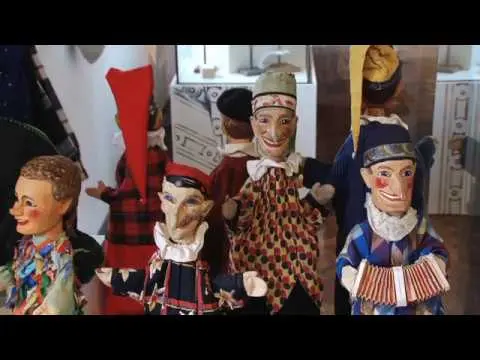 Der Jägerhof. Museum für Sächsische Volkskunst und Puppentheatersammlung