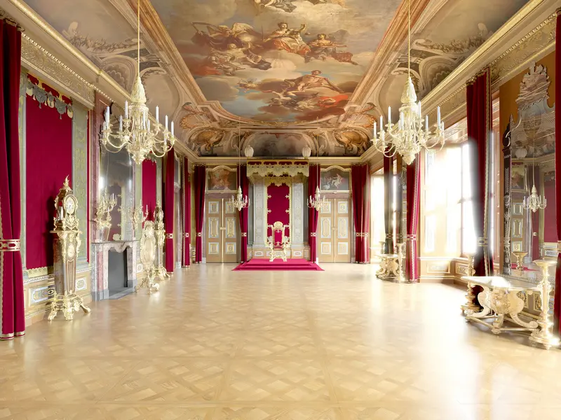 Ansicht eines prunkvollen Raumes