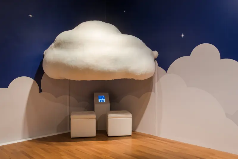 Lynn Lu: Duplet 2017